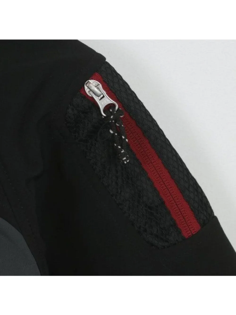 Snozu Boys Extra Small Black Gray Fleece Lined Soft Shell Full Zip Jacket